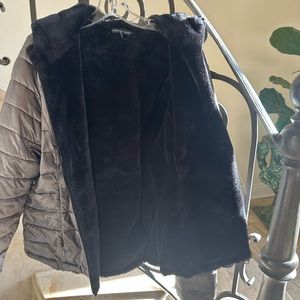 Andrew Marc reversible puffer Medium